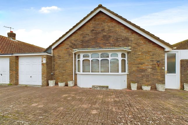 Willow Close, Lancing 2 bed detached bungalow for sale