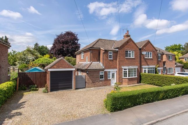 3 bed semi-detached house