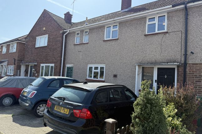 Belmont, Slough, Berkshire, SL2 3 bed terraced house for sale
