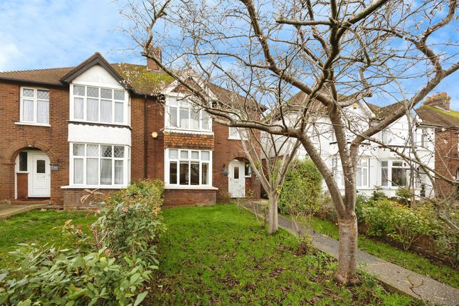 Hythe Road, Ashford, TN24 0 3 bed semi