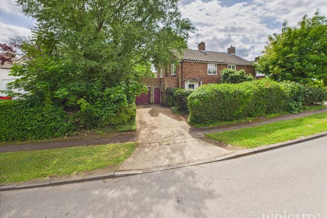Digswell Park Road, WELWYN GARDEN... 3 bed semi