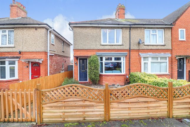 Tennyson Road, Rushden NN10 3 bed end of terrace house for sale