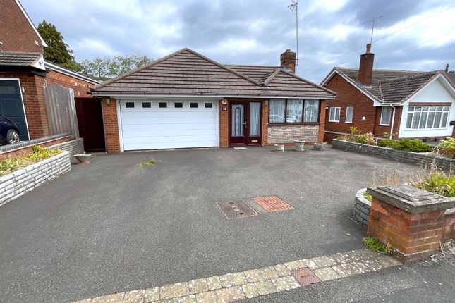 Carters Lane, Halesowen B62 3 bed detached bungalow for sale