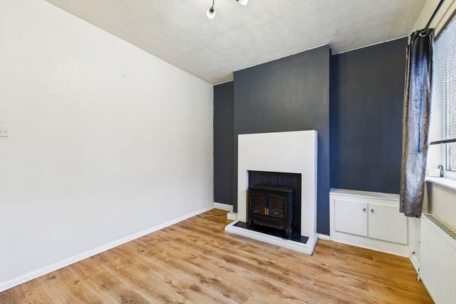 Smawthorne Avenue, Castleford 2 bed terraced house for sale