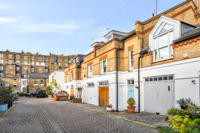 3 bedroom mews property for sale