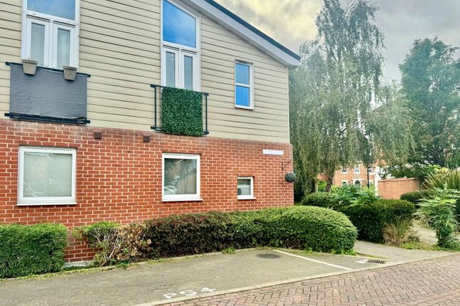 Onyx Drive, Sittingbourne ME10 1 bed duplex for sale