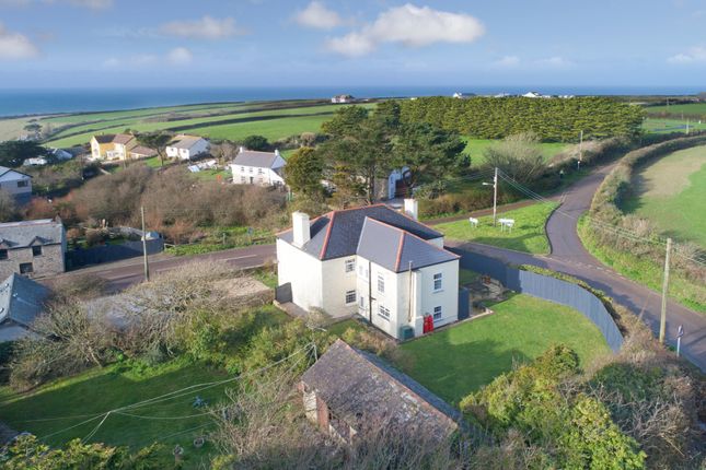 Seascape, Tregurrian, TR8 5 bed detached house for sale