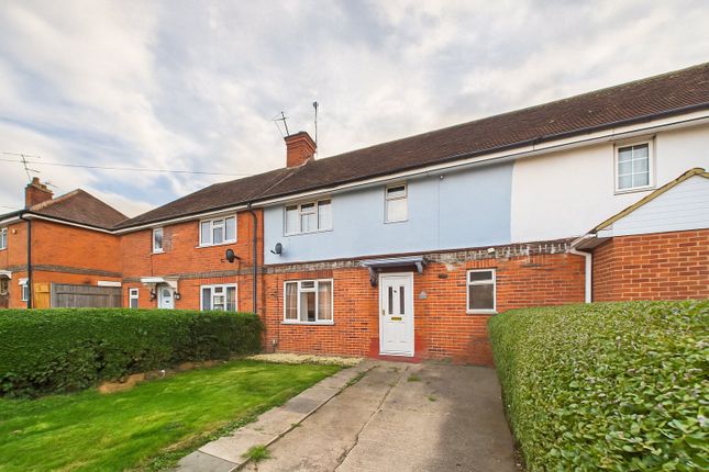 Lamerton Road, Reading, Berkshire, RG2 2 bed terraced house for sale