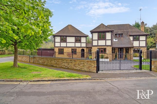 Horton Close, Maidenhead 5 bed detached house for sale