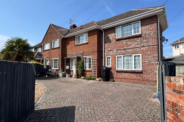 4 bedroom semi-detached house for sale