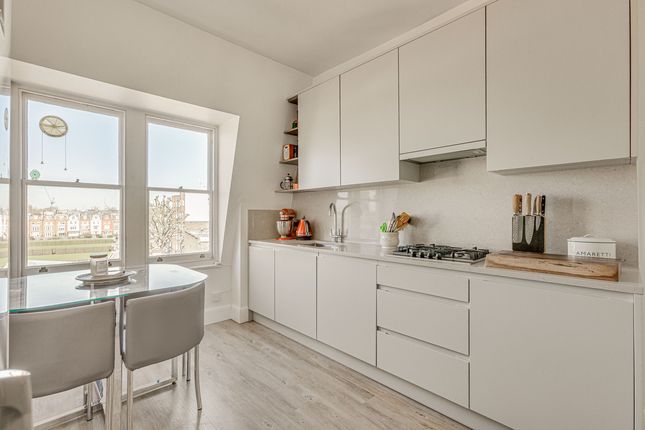 London W14 2 bed apartment for sale