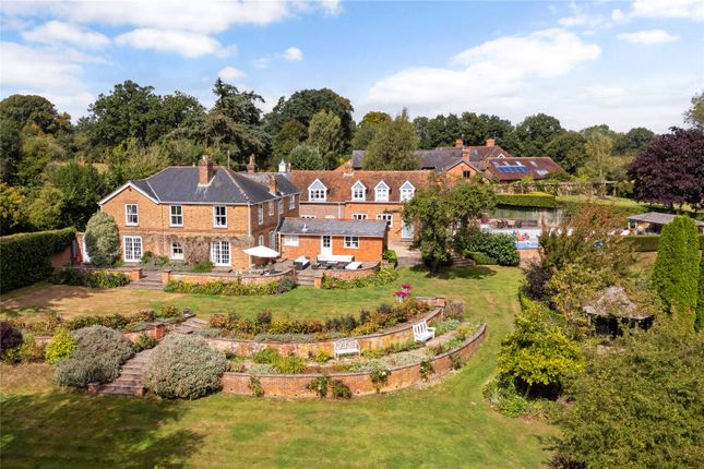 6 bedroom equestrian property for sale