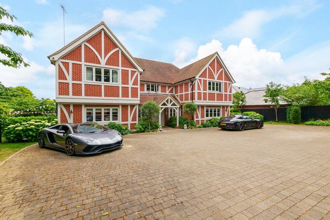 5 bedroom detached house for sale