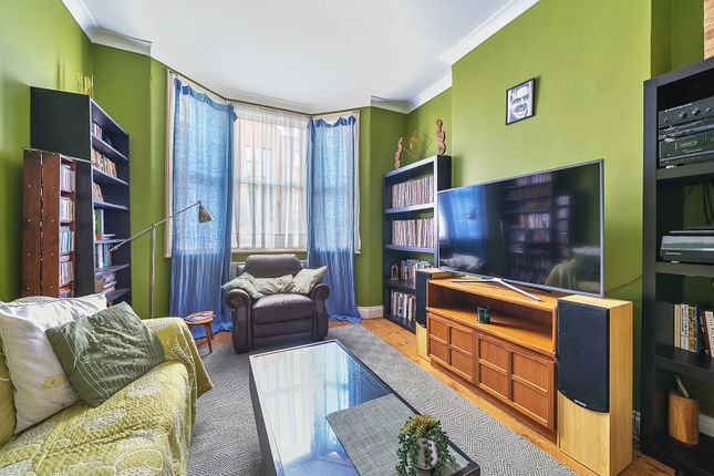 Milton Avenue, London NW10 1 bed flat for sale