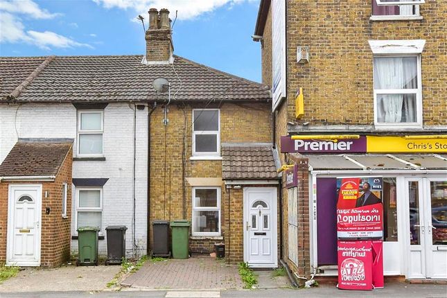 Tonbridge Road, Maidstone, Kent 2 bed terraced house for sale