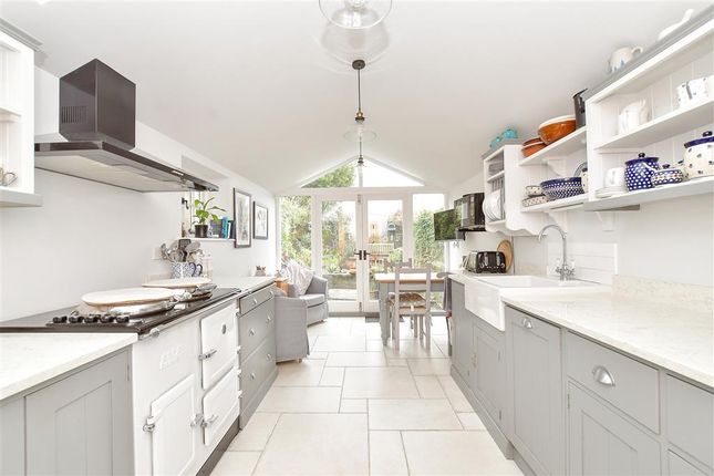 2 bed terraced house