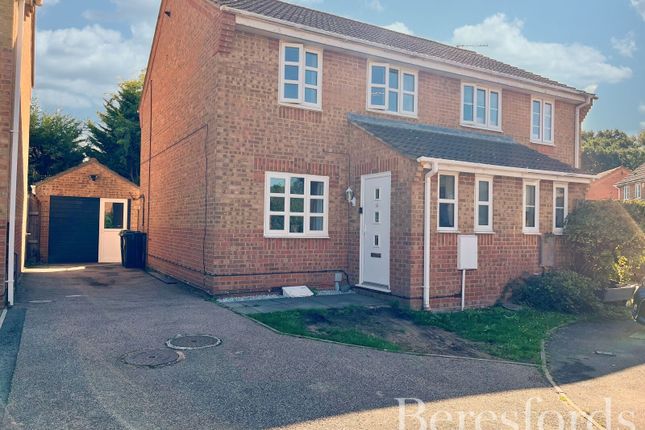 Langley Place, Billericay, CM12 2 bed semi