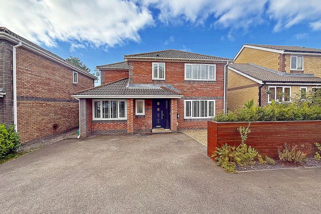 Llantwit Fardre, Pontypridd CF38 4 bed detached house for sale