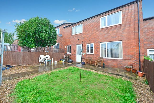 Second Avenue, Leeds 2 bed terraced house for sale