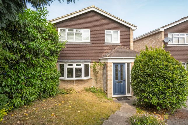 Sutherland Chase, Ascot 4 bed detached house for sale