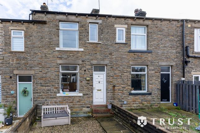 Pyenot Hall Lane, Cleckheaton, BD19 1 bed terraced house for sale