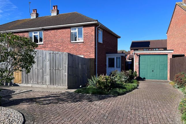 2 bedroom maisonette for sale