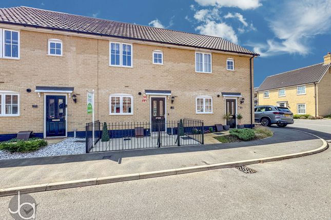 Ian Rose Way, Manningtree CO11 2 bed terraced house for sale