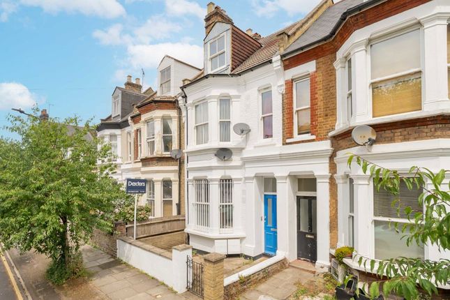 Pember Road, London NW10 2 bed flat for sale