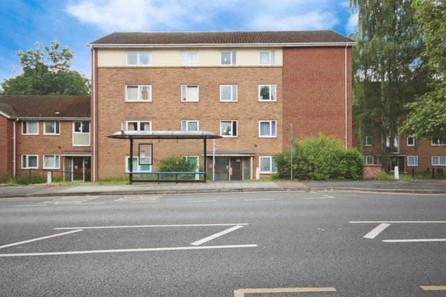 2 bed flat