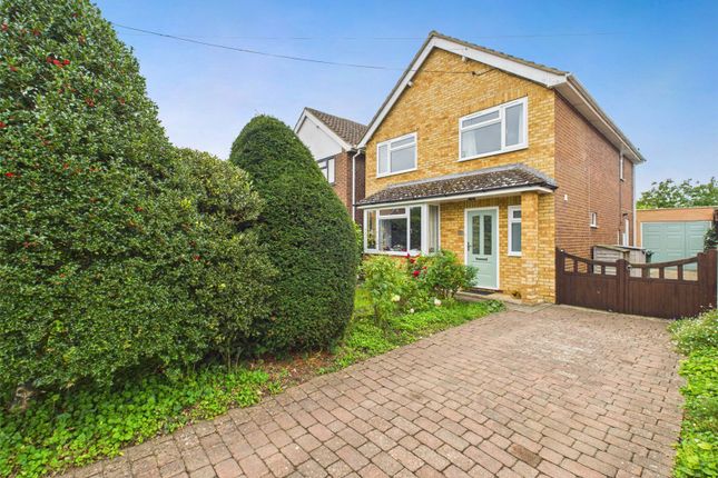 Oakley Lane, Oxfordshire OX39 3 bed detached house for sale