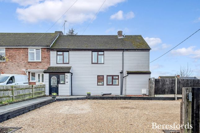 St Edmunds Lane, Dunmow, CM6 5 bed semi