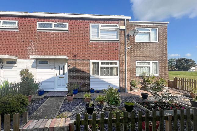 5 bedroom end of terrace house for sale