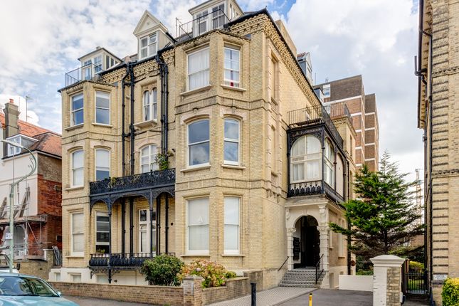 Third Avenue, Hove, BN3 Studio for sale