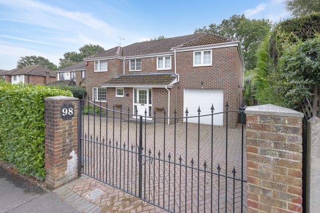 Three Bridges, Crawley RH10 4 bed detached house for sale