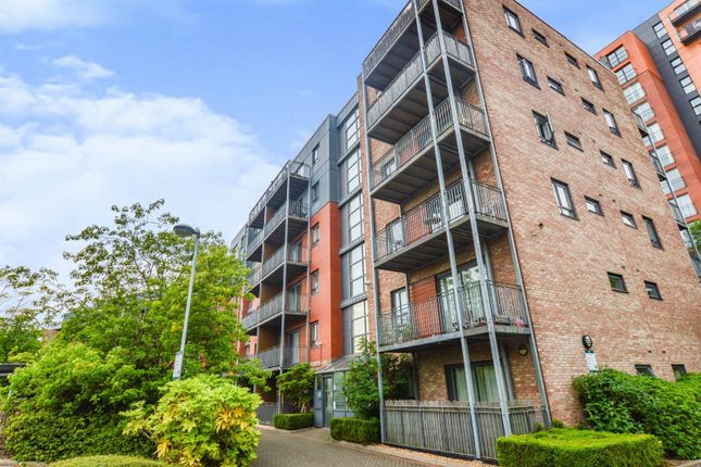 6 The Waterfront, Sports City... 2 bed flat for sale