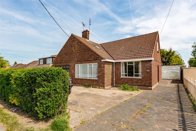 Guernsey Gardens, Wickford, Essex, SS11 4 bed semi