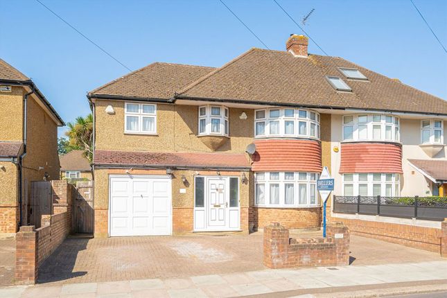 Percy Road, Hampton TW12 4 bed house for sale