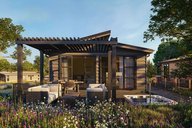 2 bedroom lodge for sale