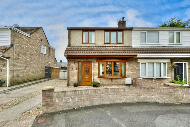 3 bedroom semi-detached house for sale