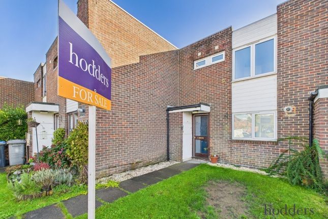 Cedar Court, Tringham Close... 3 bed terraced house for sale