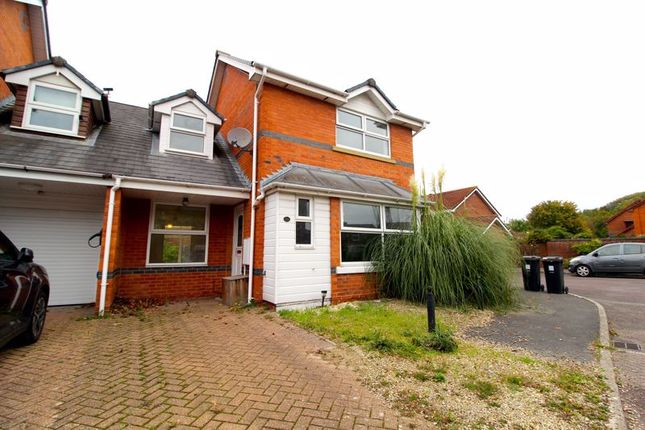 Long Close, Bradley Stoke 3 bed end of terrace house for sale