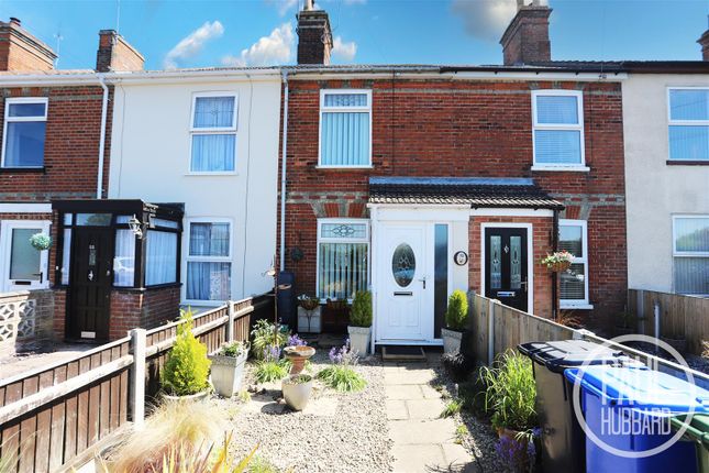 Fir Lane, Lowestoft, NR33 3 bed terraced house for sale