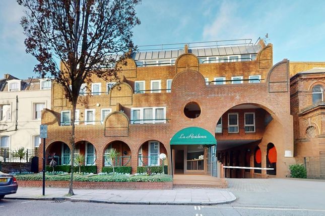 La Residence, 38A Marlborough Place... Studio for sale