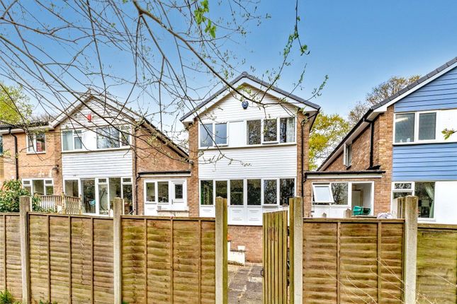 Newlay Wood Close, Horsforth, Leeds... 3 bed detached house for sale