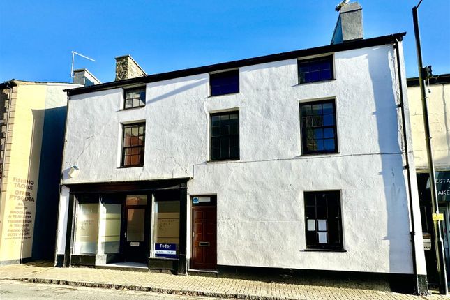 Stryd Penlan, Pwllheli Property for sale