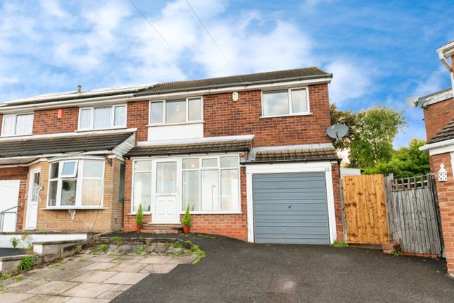 3 bedroom semi-detached house for sale