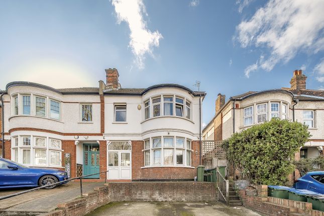 4 bedroom semi-detached house for sale