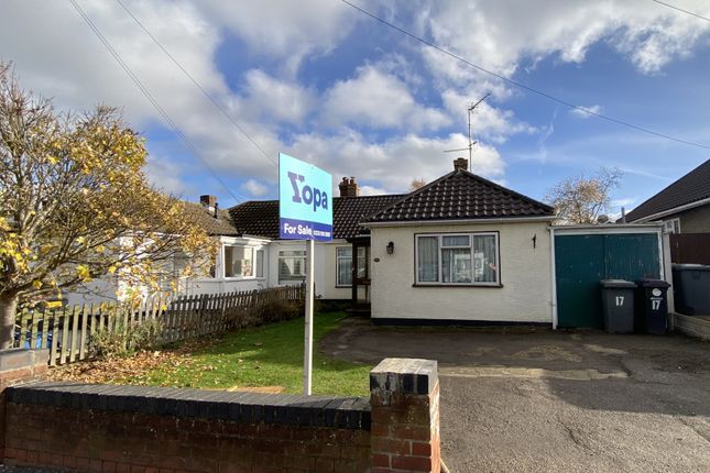 2 bedroom semi-detached bungalow for sale