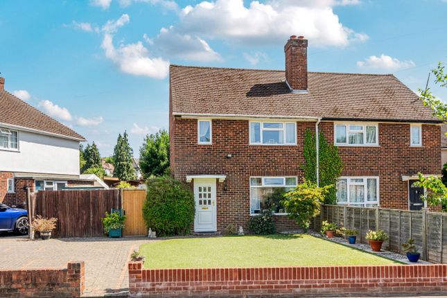 Pine Avenue, West Wickham, Kent, BR4 2 bed semi