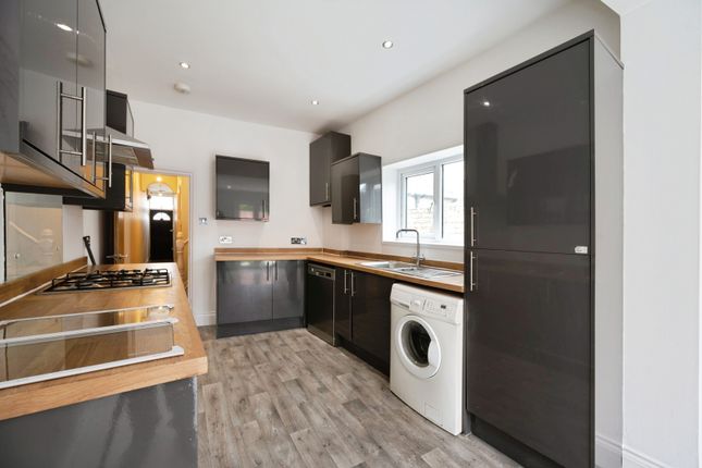 5 bedroom terraced house for sale